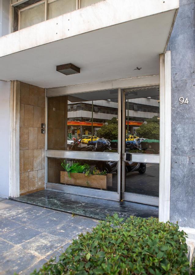 Διαμέρισμα Στο Κέντρο Δίπλα Στα Νοσοκομεία Και Τα Αξιοθέατα Appartement Athene Buitenkant foto